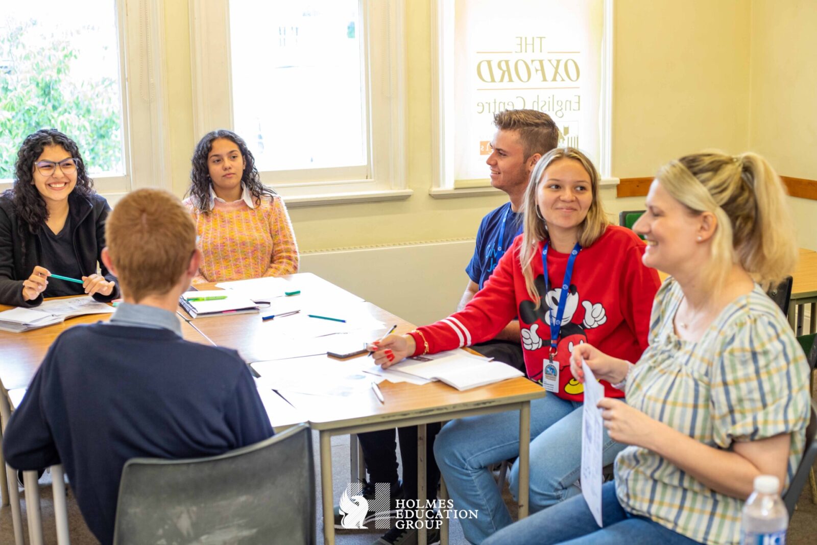 Internationale Sprachschüler im Unterricht am Oxford English Centre